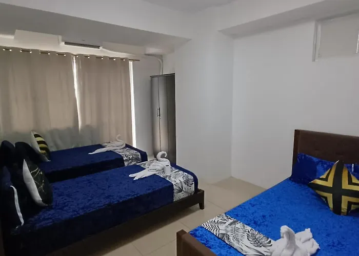 Spacious Living & Big Balcony - Pool View Appartement Manilla