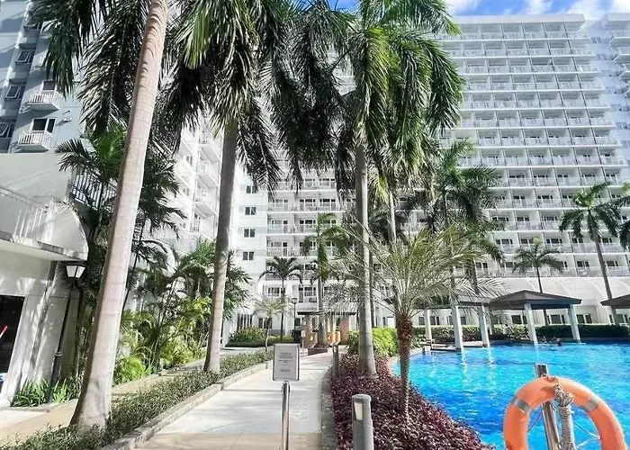 Appartement Spacious Living & Big Balcony - Pool View Manilla